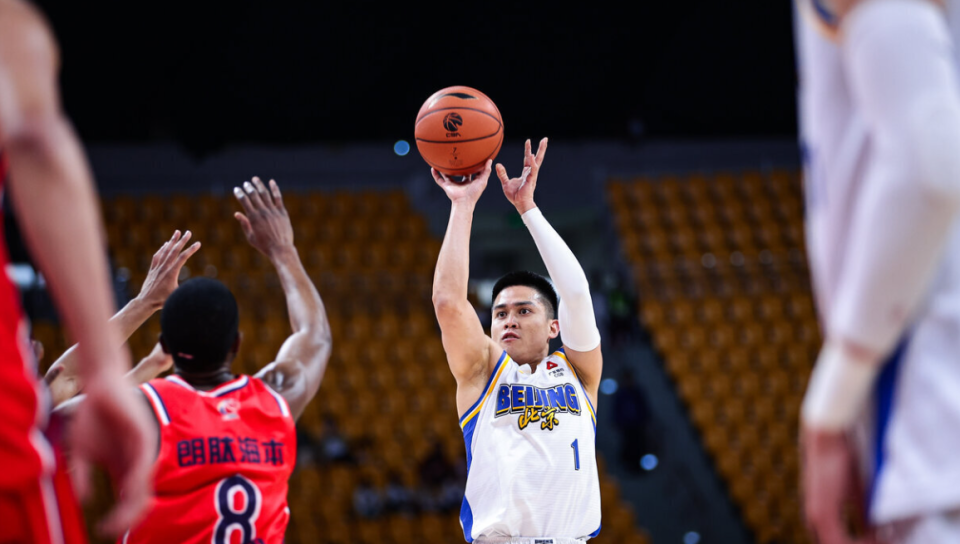 爱游戏娱乐-北京VS天津复仇之战！周琦携手麦基制霸内线，许利民全力冲刺前四